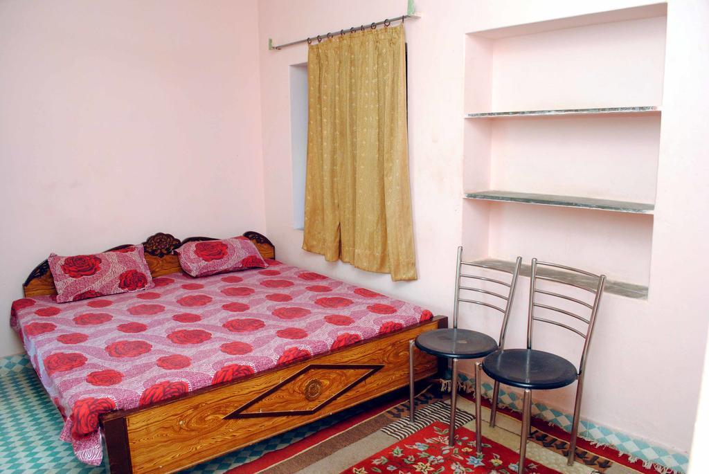 Hotel Hilltop Pushkar Eksteriør billede